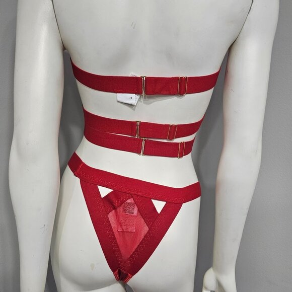 Seductive Cage Bondage Garter Set Lingerie - Picture 5 of 7